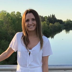 Meet your Posher, Riley